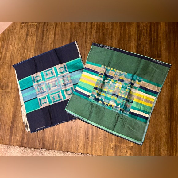 NEW 2 square by design pillow panels teal blue - Picture 2 of 8